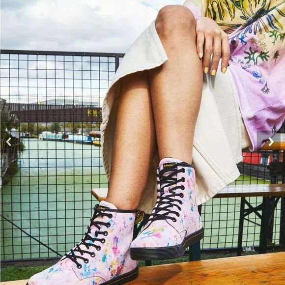 Dr. Martens Women’s Pink Sheridan Confetti Suede Boots Size 7 NEW MSRP 140.00 - Picture 4 of 16